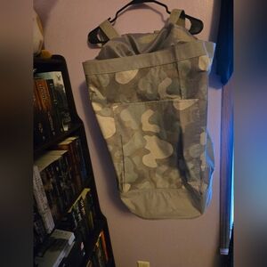 Thirty-One Camo Laundry Tote